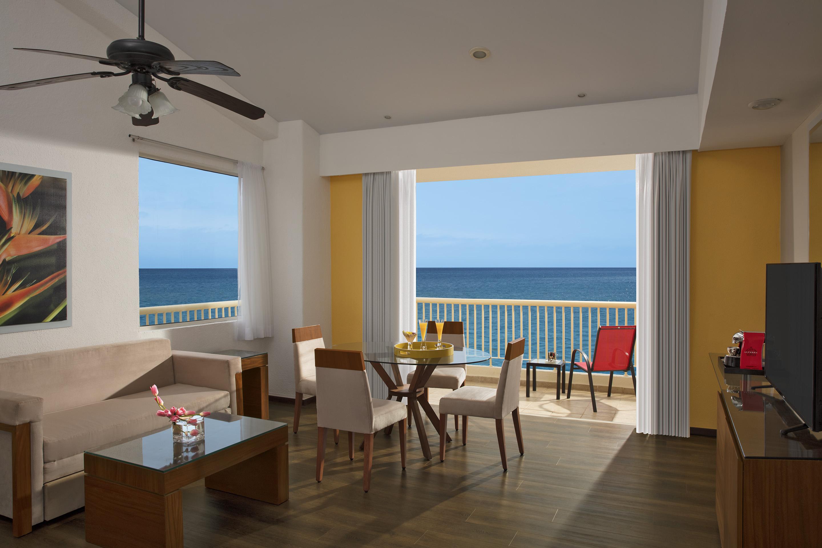 Krystal Grand Nuevo Vallarta Exterior photo